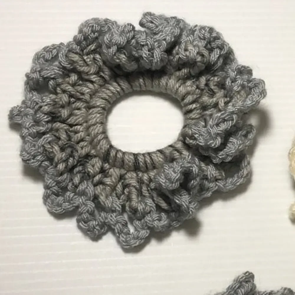 NWT Gray Cream Handmade Crocheted Hair Scrunchie Set of 3